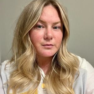 Meet your Posher, Meredith